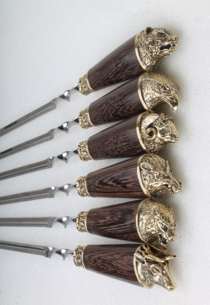 Набор шампуров с декоративным литьем и дер. ручкой "Звери ассорти" (6 шт)